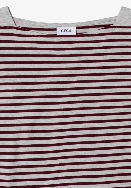 Camisa de manga tres cuartos con cuello barco y rayas