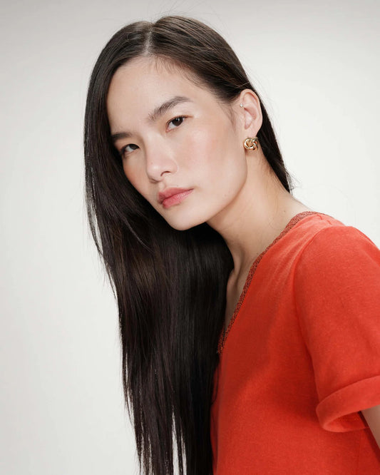 Camiseta con cuello en V sanguine Vasco