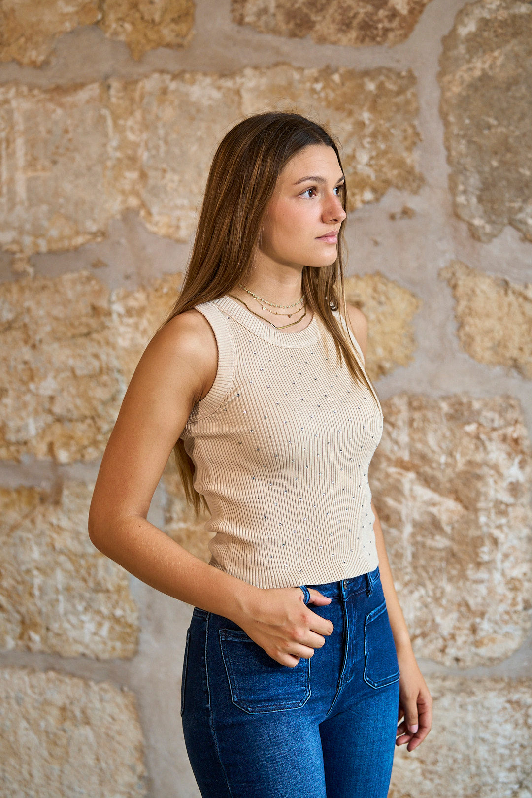 Top de punto con strass sin mangas