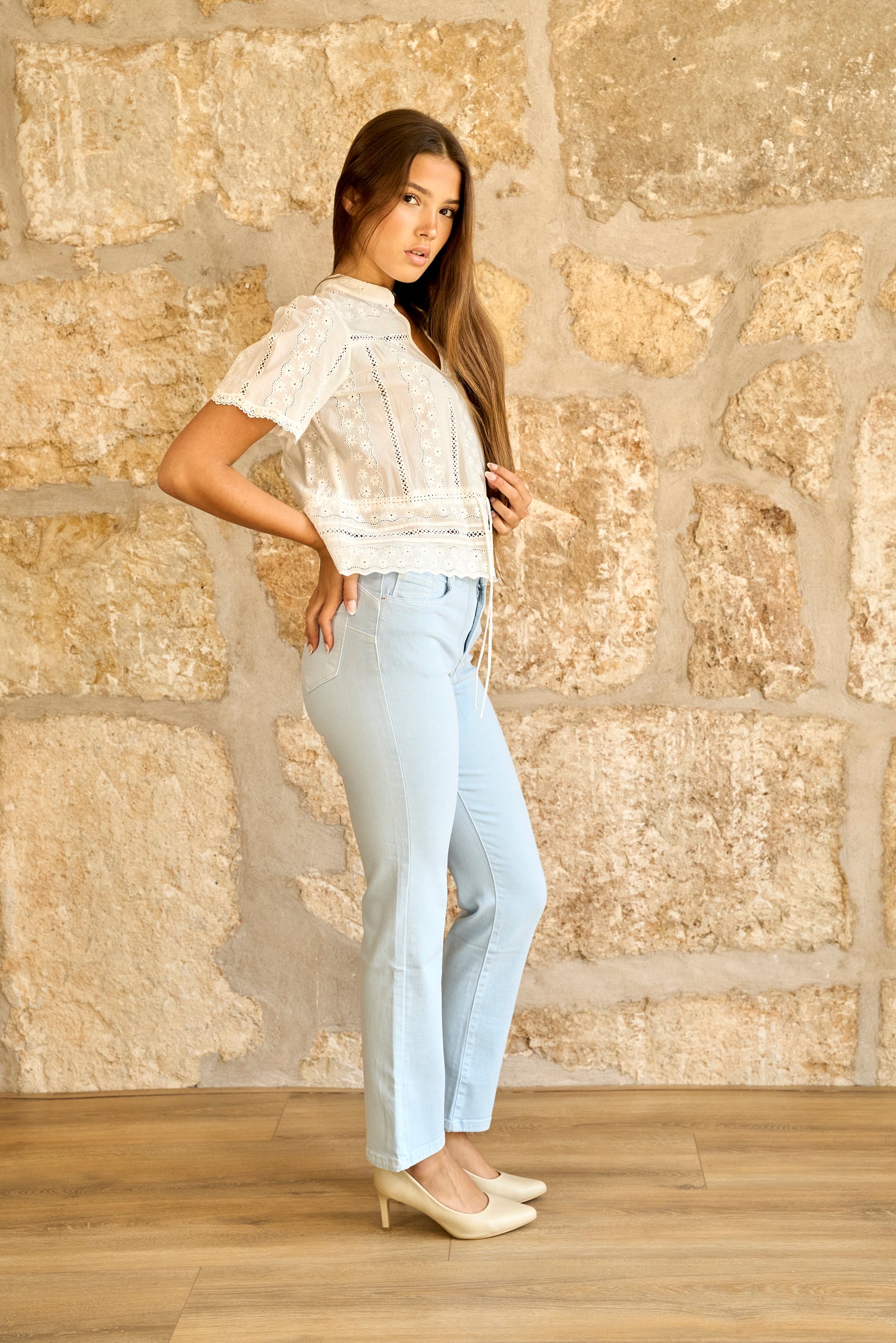 Pantalones denim en color azul cielo