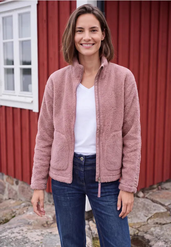 Chaqueta de borreguito con cuello alto y cremallera en color rosa
