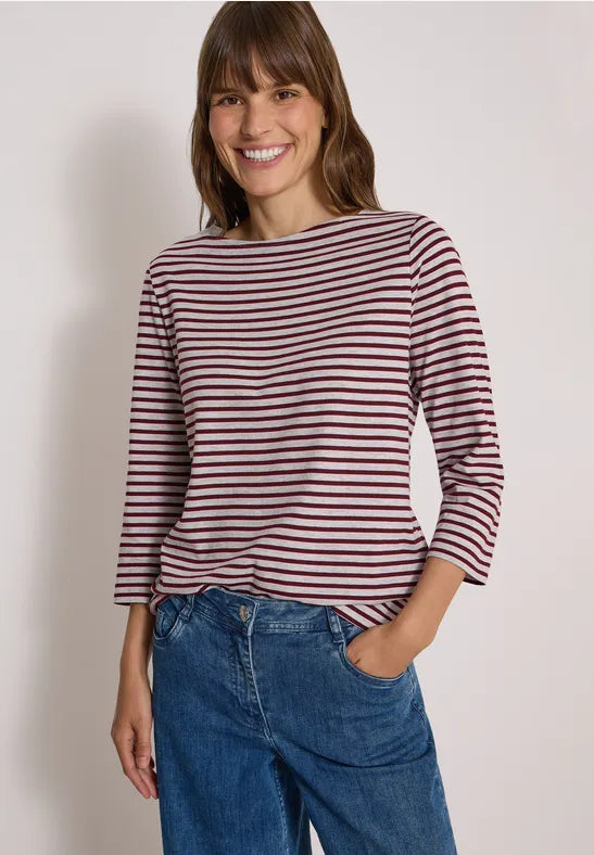 Camisa de manga tres cuartos con cuello barco y rayas