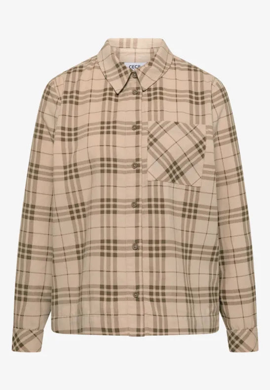 Blusa camisera de manga larga con estampado de cuadros en color beige