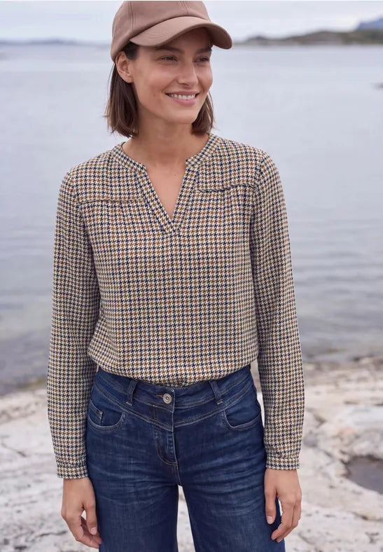 Blusa con estampado de pata de gallo