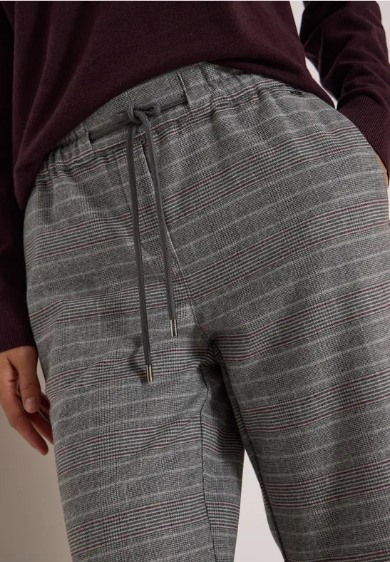 Pantalón de cuadros de pierna ancha