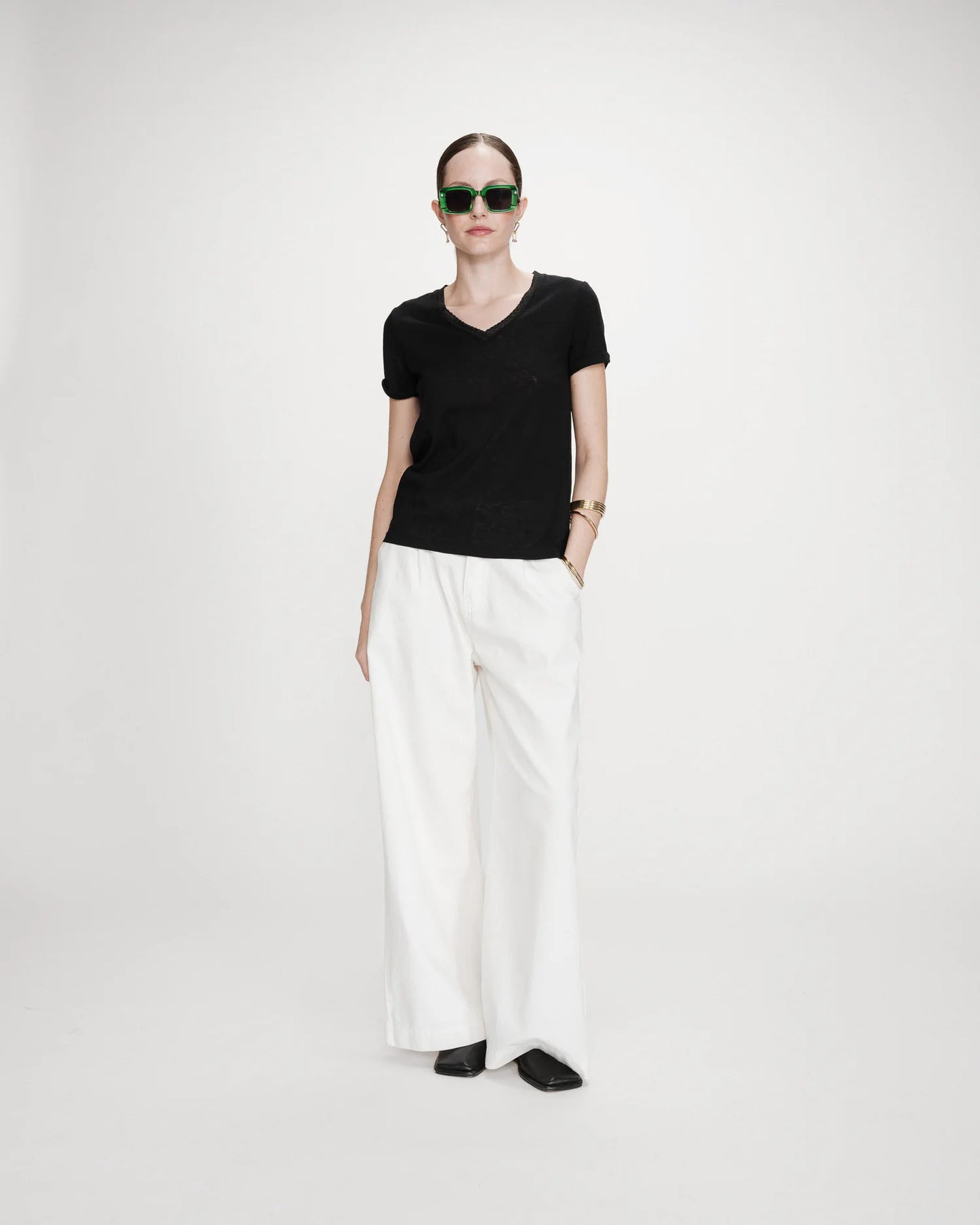 Camiseta con cuello en V noir Vasco