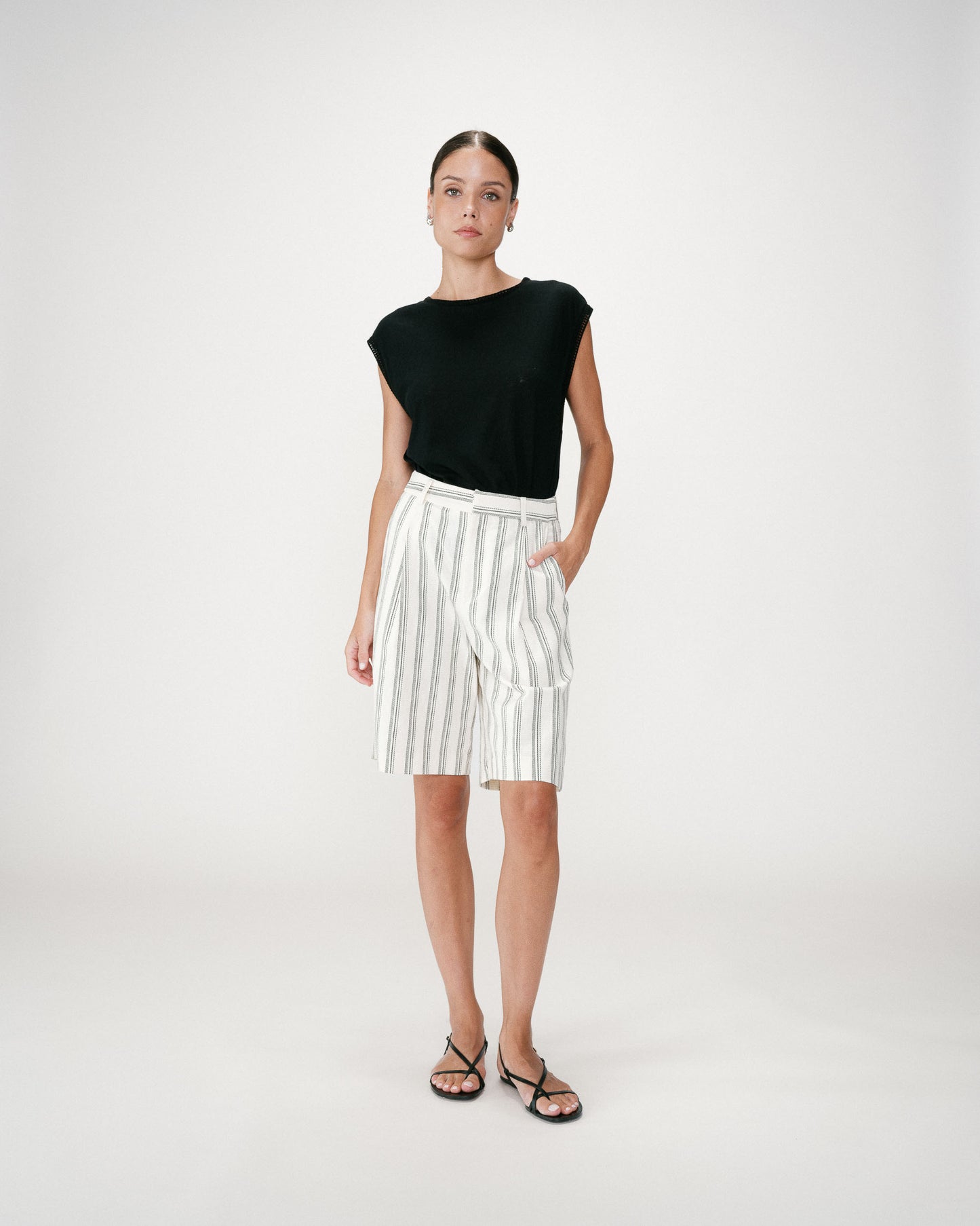 Bermudas rectas de rayas Wello