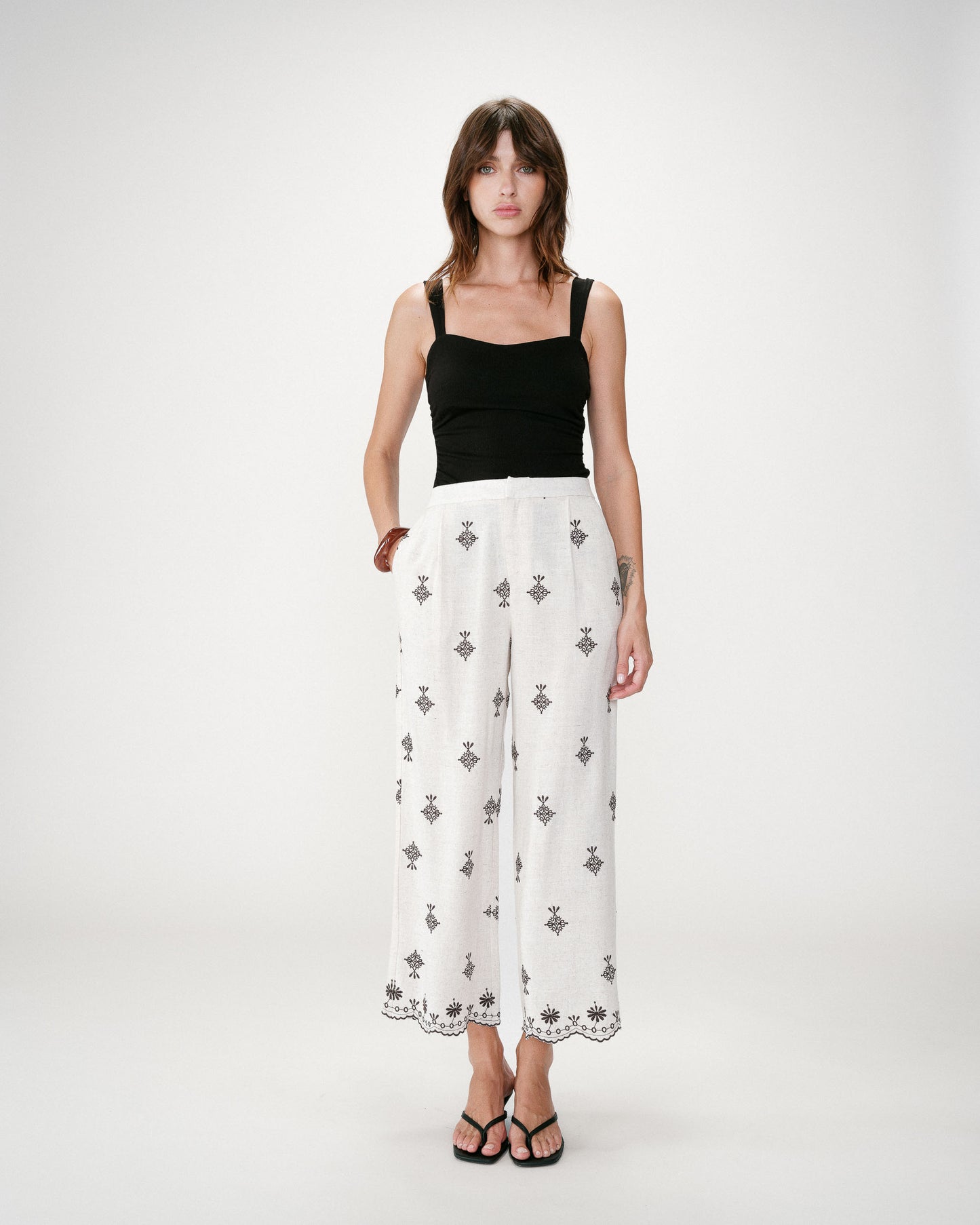 Pantalón bordado de viscosa y lino Waren