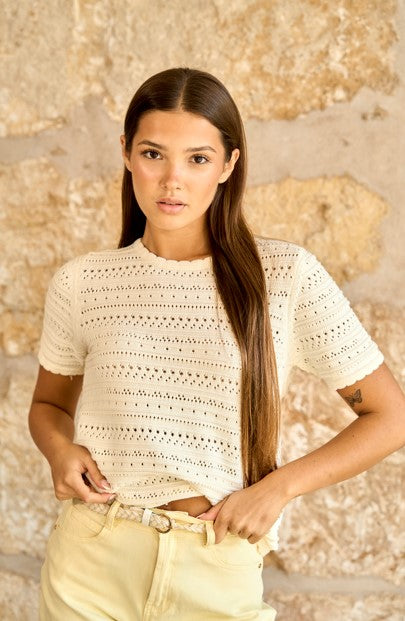 Top de punto calado color crema